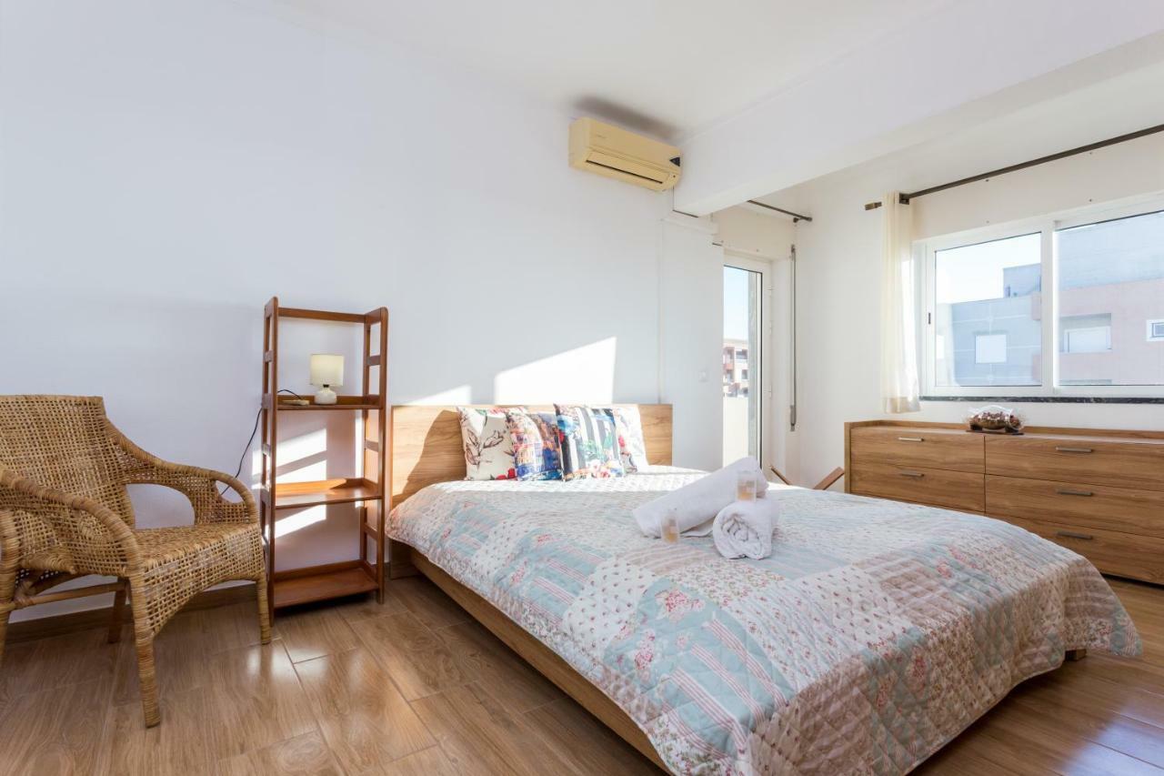 Edificio Rocha Vau Beach Apartment Portimao Bagian luar foto