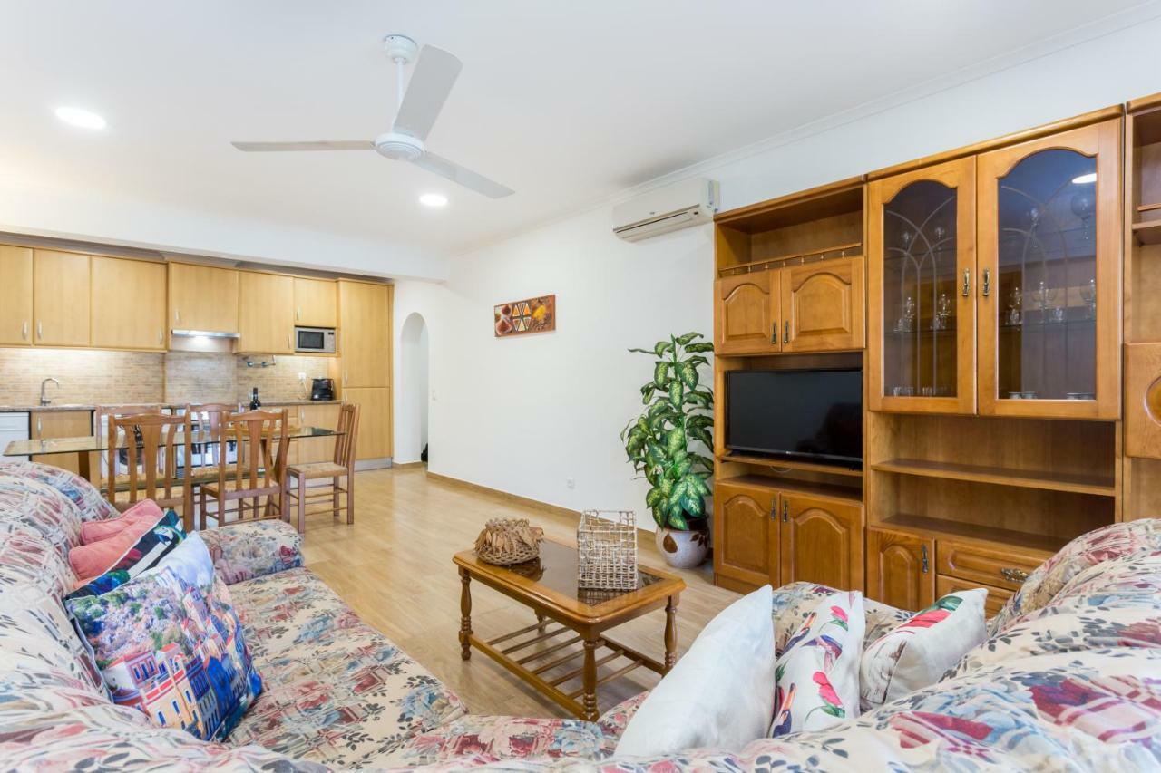 Edificio Rocha Vau Beach Apartment Portimao Bagian luar foto